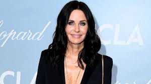 Courteney Cox implants