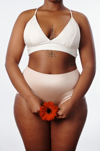 Labiaplasty procedure before and after
